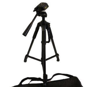 Vivitar Camera Tripod With Bag Adjustable Legs Shortest 20.5" Highest 57" Black